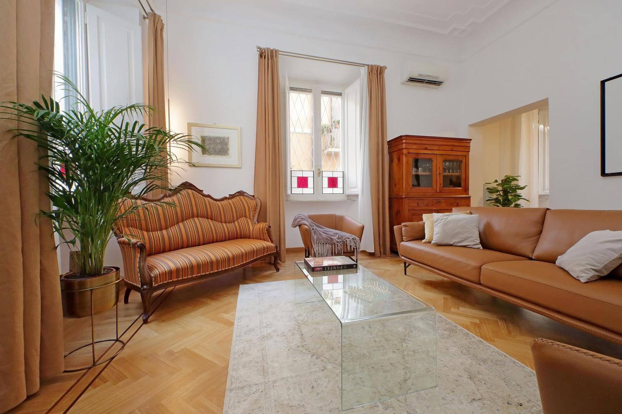 Treasurerome Adriana Charme 4br Apartment