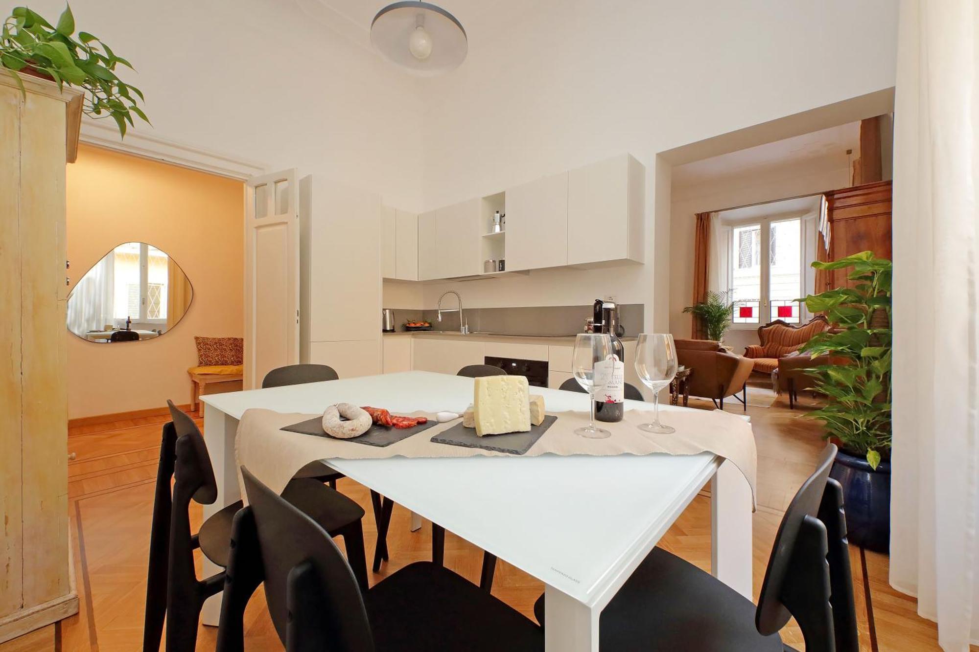 Treasurerome Adriana Charme 4br Apartment *
